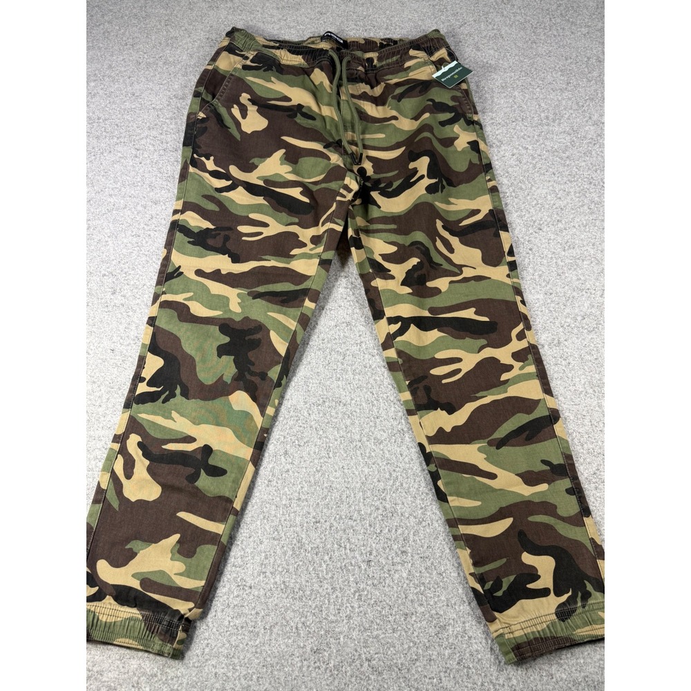 RSQ Mens Camo Jogger Pants Green Woodland Camouflage Size Medium NWT